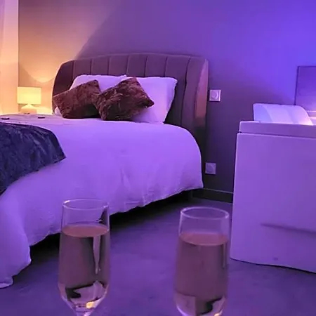 La Des Tentations , Avec Jacuzzi * 巴日